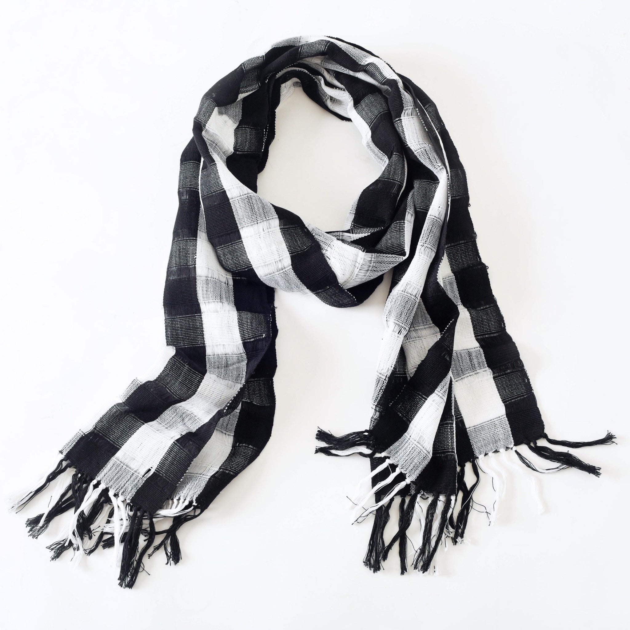 Lv black and white checkered scarf  Checkered scarf, Clothes design, Black  and white